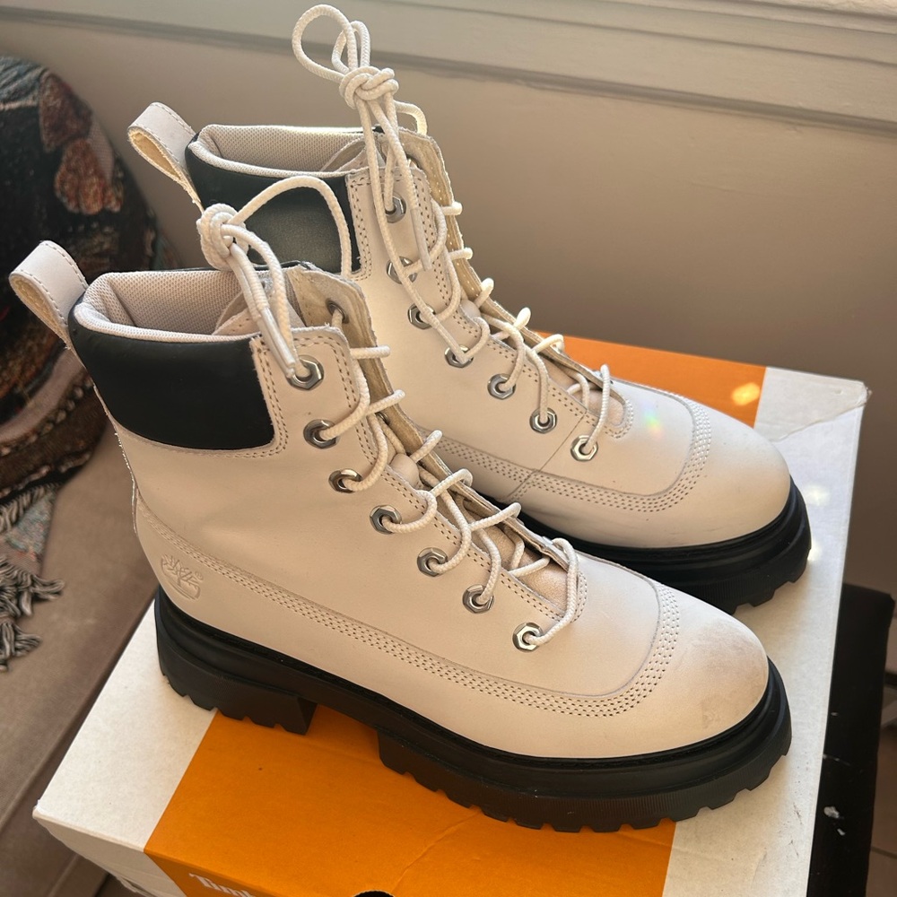Women’s Timberland Sky 6 Inch Lace Up Boots